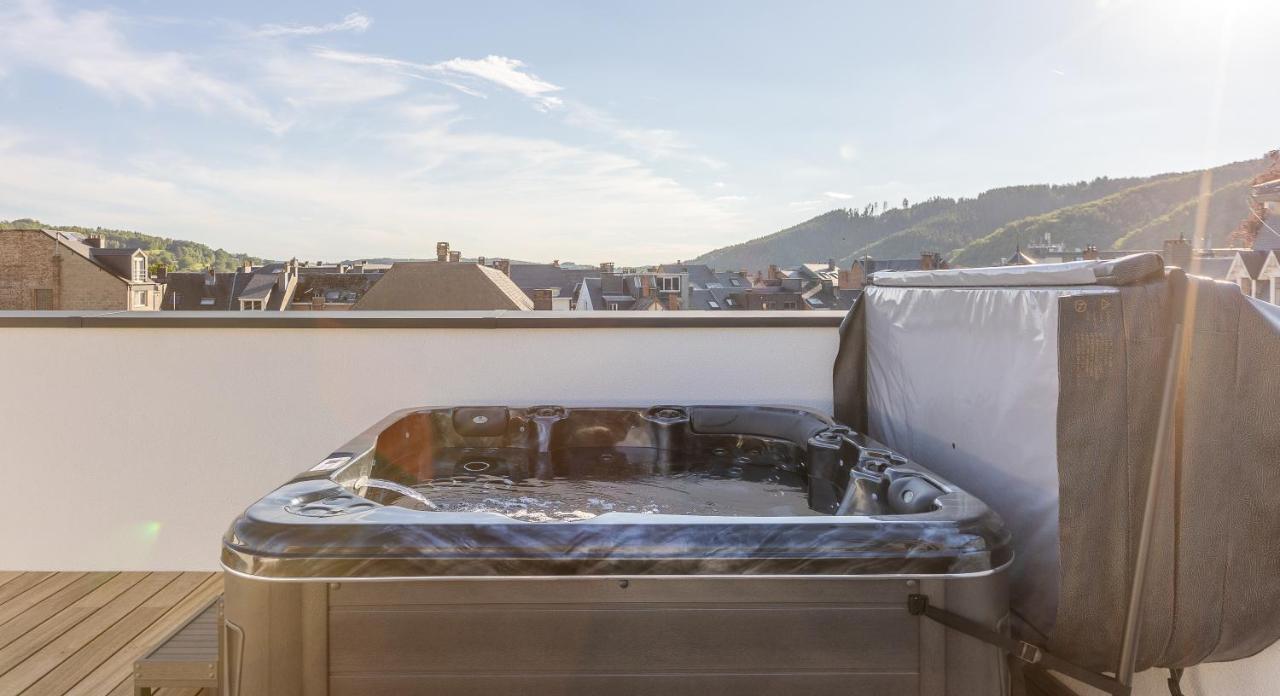 Appartement Avec Rooftop Au Centre De Malmedy Exteriér fotografie